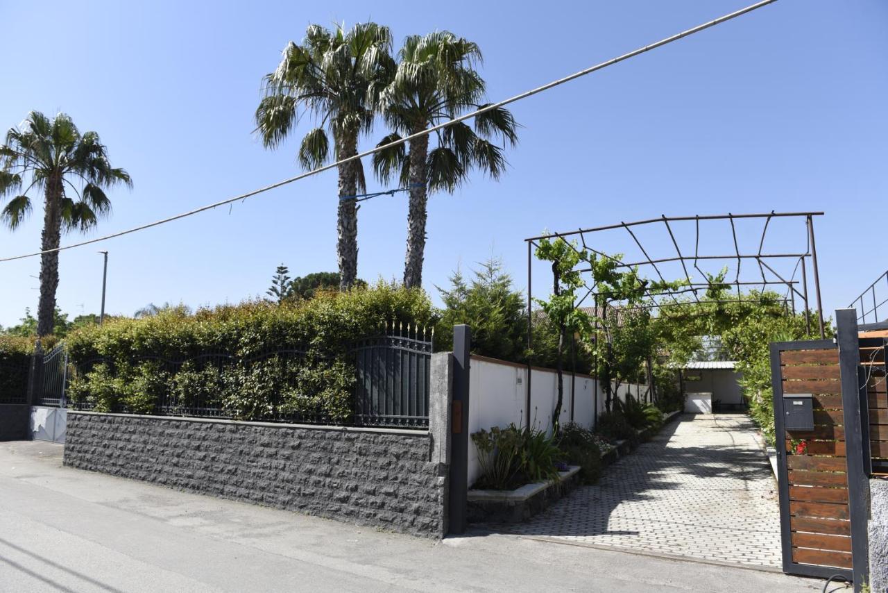Villa Amelie Fondachello  Bagian luar foto